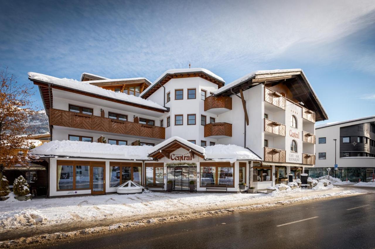 โฮเทล เซนทรัล Hotel เซเฟลด์ อิน ทิโรล ภายนอก รูปภาพ